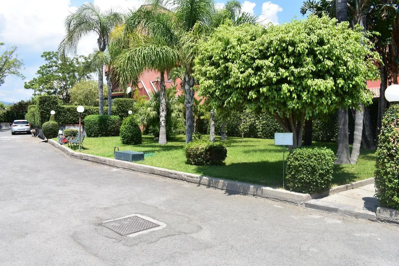 جيارديني ناكسوس Villa Recanati 0*, جيارديني ناكسوس إيطاليا