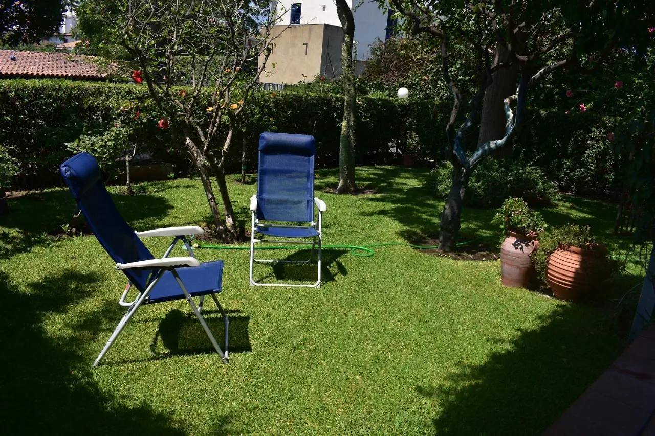 גיארדיני נאקסוס Villa Recanati איטליה