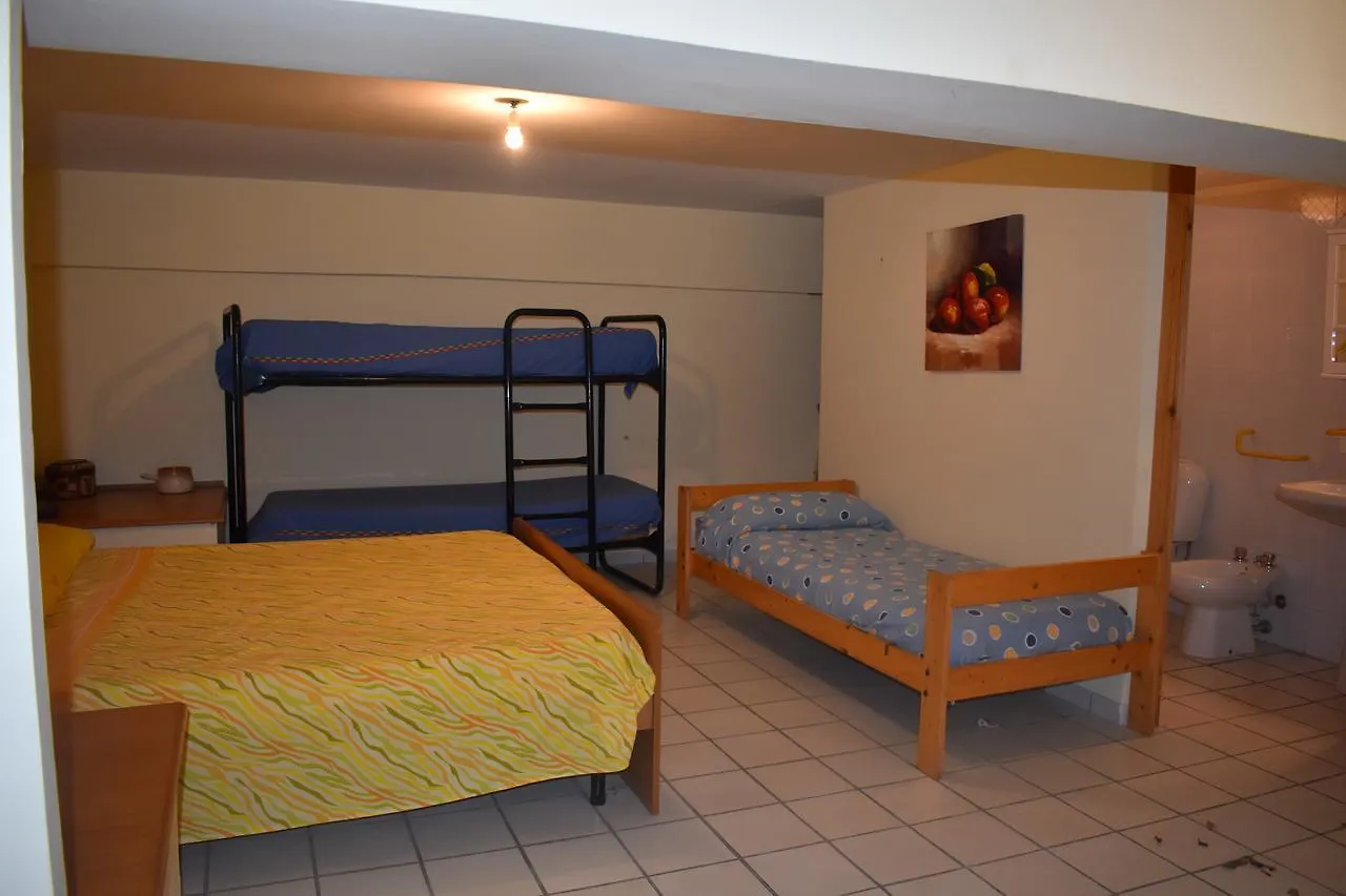 جيارديني ناكسوس Villa Recanati 0*, جيارديني ناكسوس إيطاليا