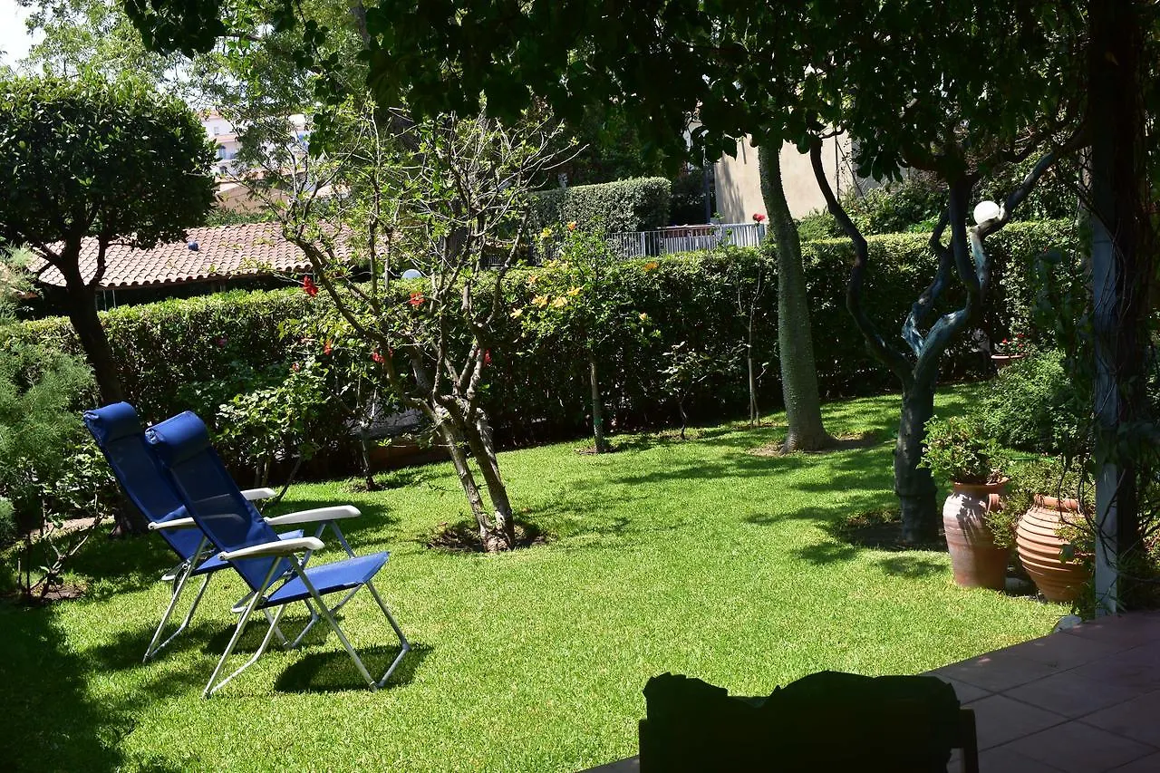 جيارديني ناكسوس Villa Recanati بيت للعطل جيارديني ناكسوس